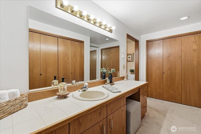 3300 NE 164th Street #D2, Ridgefield, WA 98642