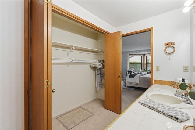 3300 NE 164th Street #D2, Ridgefield, WA 98642