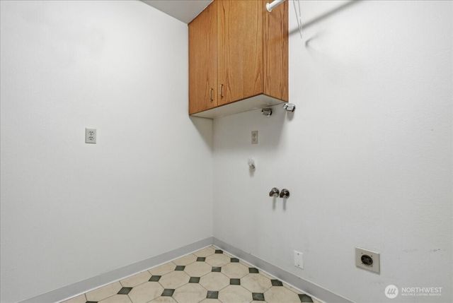 3300 NE 164th Street #D2, Ridgefield, WA 98642