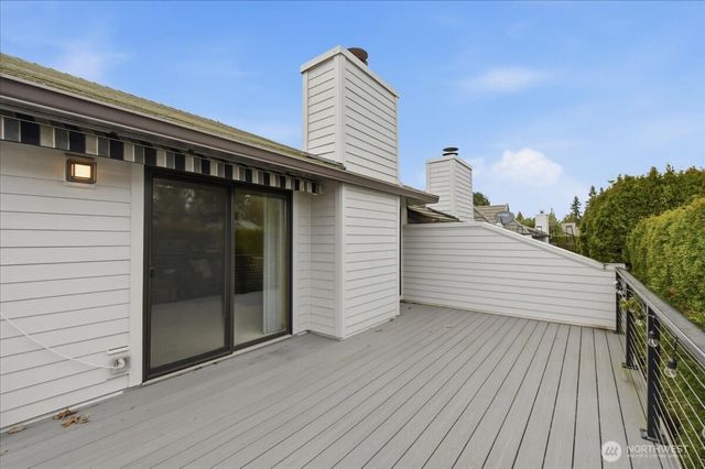 3300 NE 164th Street #D2, Ridgefield, WA 98642