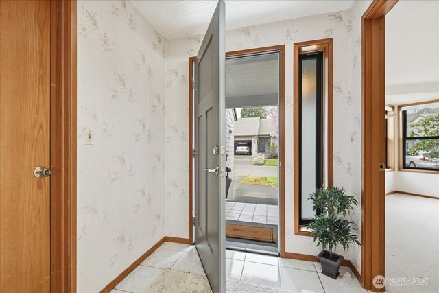 3300 NE 164th Street #D2, Ridgefield, WA 98642