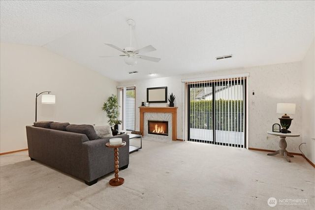 3300 NE 164th Street #D2, Ridgefield, WA 98642