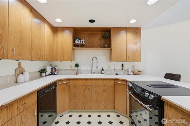 3300 NE 164th Street #D2, Ridgefield, WA 98642