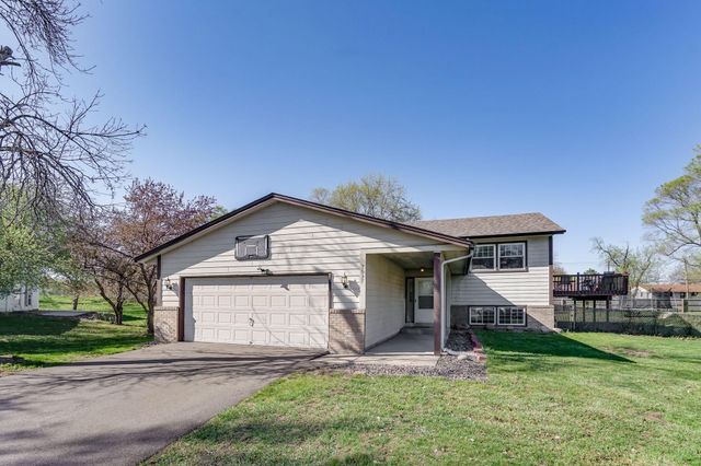 7637 Fairfield Road, Brooklyn Park, MN 55444