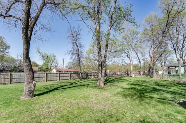 7637 Fairfield Road, Brooklyn Park, MN 55444