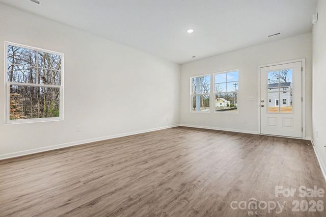 1727 Cloaninger Avenue, Statesville, NC 28625