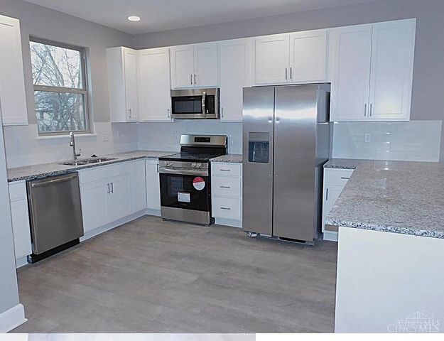 381 Cityscape West Drive, Cincinnati, OH 45205