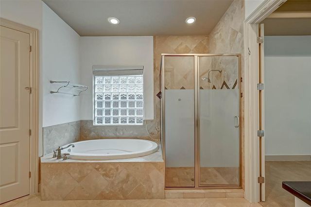 11207 St Laurent Lane, Houston, TX 77082