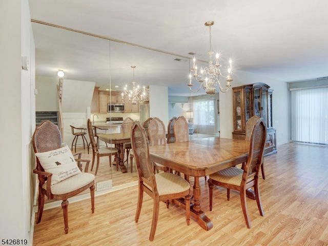 28 Helton Ter, Montville Twp., NJ 07045