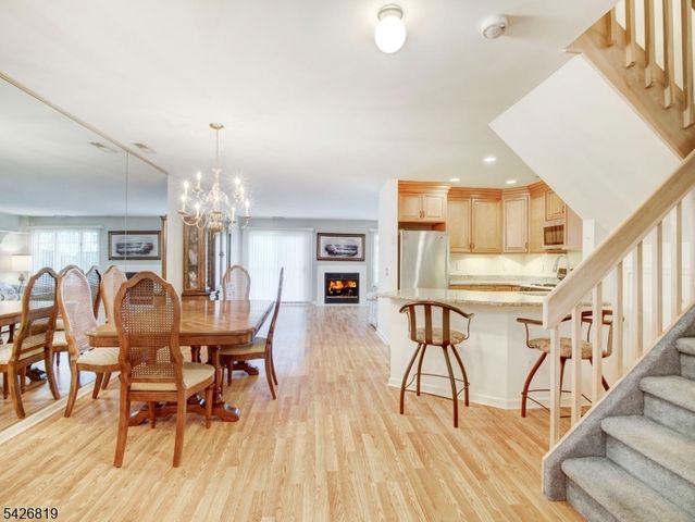 28 Helton Ter, Montville Twp., NJ 07045