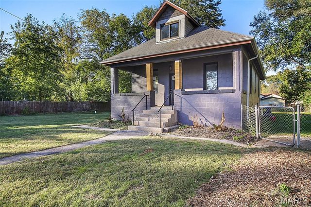 2821 Edwards Street, Granite City, IL 62040