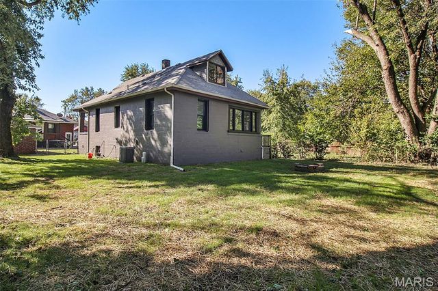 2821 Edwards Street, Granite City, IL 62040