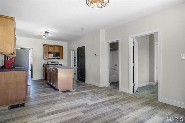 2821 Edwards Street, Granite City, IL 62040