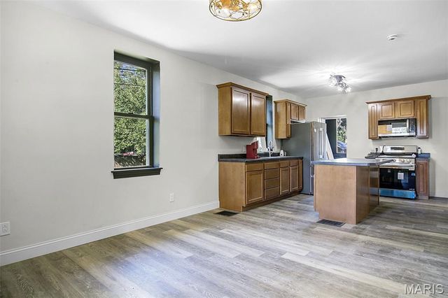 2821 Edwards Street, Granite City, IL 62040