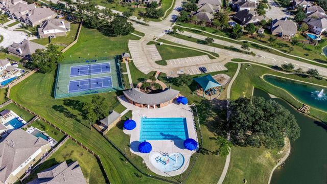 22206 Wenbury Drive, Tomball, TX 77375