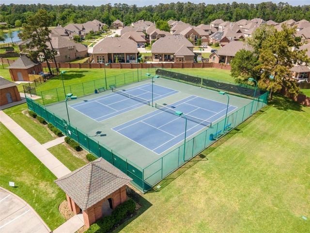 22206 Wenbury Drive, Tomball, TX 77375