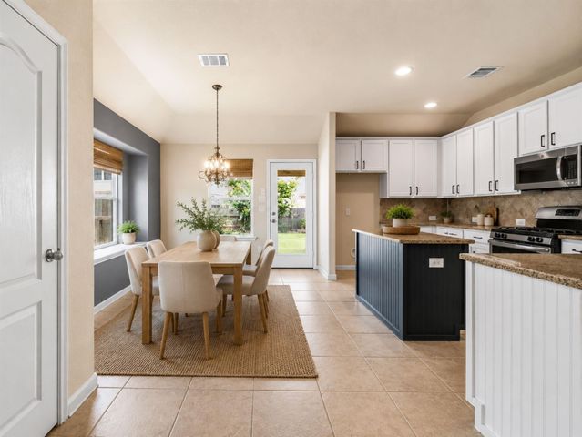22206 Wenbury Drive, Tomball, TX 77375