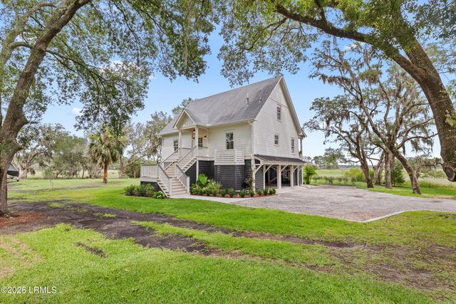 63 Adams Circle, Beaufort, SC 29902