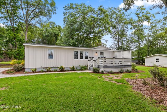 63 Adams Circle, Beaufort, SC 29902