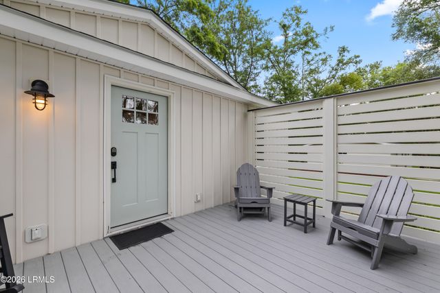 63 Adams Circle, Beaufort, SC 29902