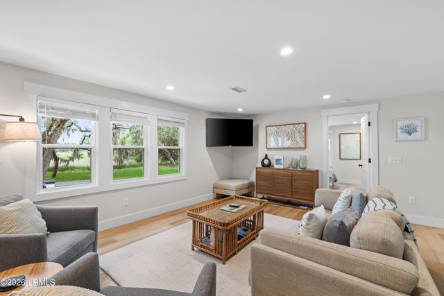 63 Adams Circle, Beaufort, SC 29902