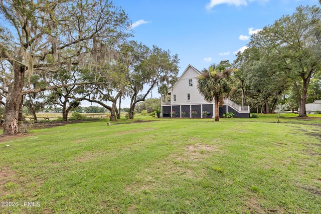 63 Adams Circle, Beaufort, SC 29902