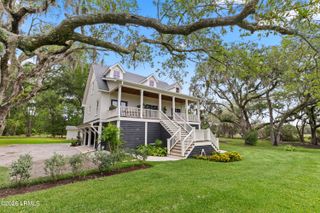 63 Adams Circle, Beaufort, SC 29902