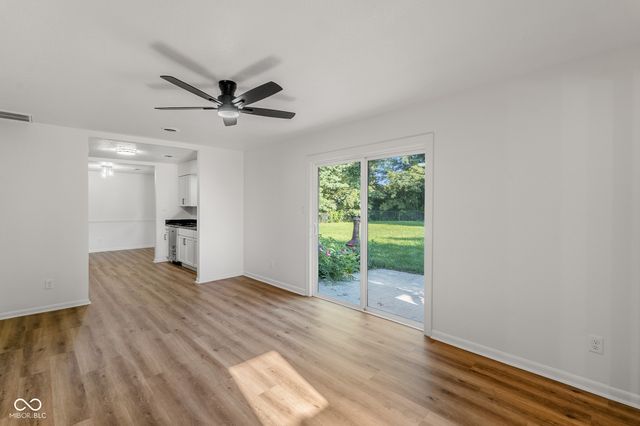 1586 E County Road 900 S, Clayton, IN 46118