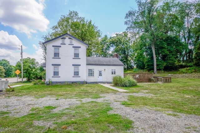 5901 Market Avenue N, Canton, OH 44721