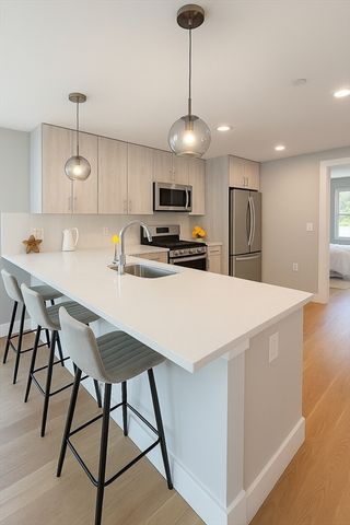 98 Prescott St 1C, Boston, MA 02128