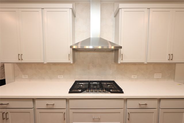 2305 Valencia Drive, Little Elm, TX 75068