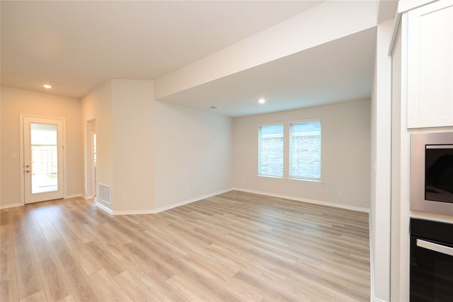 2305 Valencia Drive, Little Elm, TX 75068