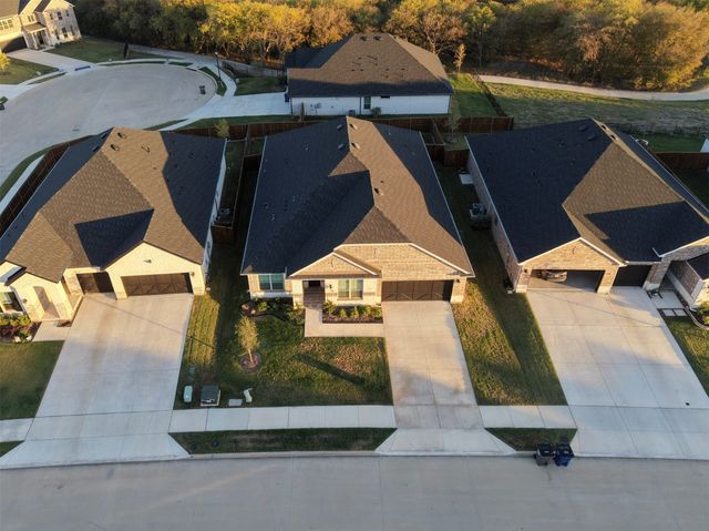 2305 Valencia Drive, Little Elm, TX 75068