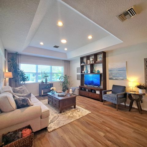 1747 N Dovetail Drive A, Fort Pierce, FL 34982