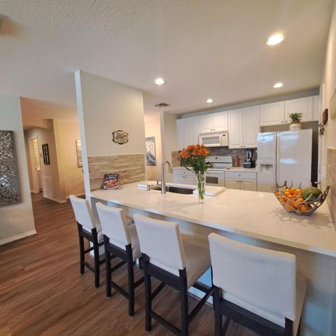 1747 N Dovetail Drive A, Fort Pierce, FL 34982