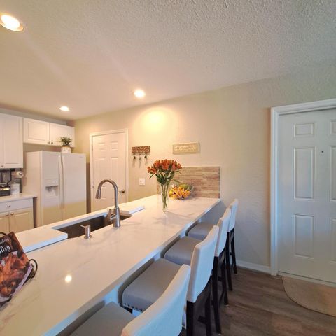 1747 N Dovetail Drive A, Fort Pierce, FL 34982