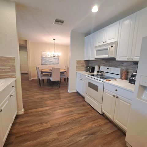 1747 N Dovetail Drive A, Fort Pierce, FL 34982