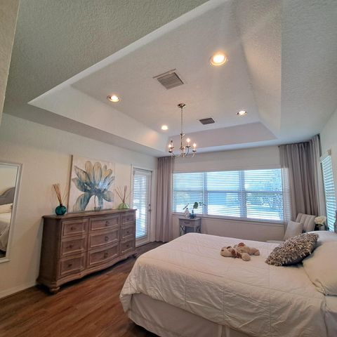 1747 N Dovetail Drive A, Fort Pierce, FL 34982