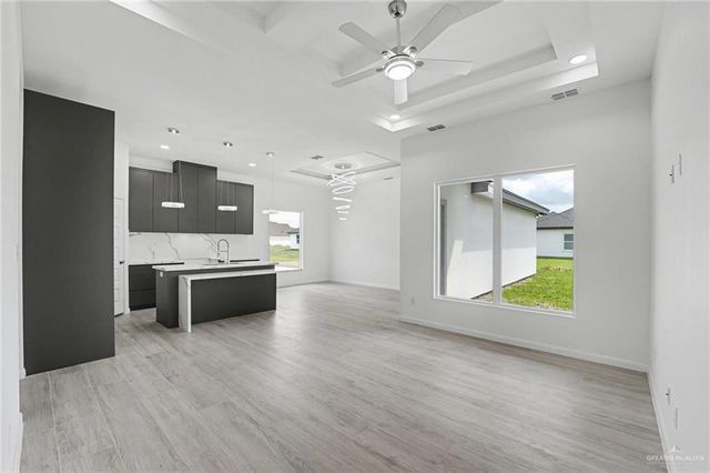 1220 E Evergreen Avenue, San Juan, TX 78589