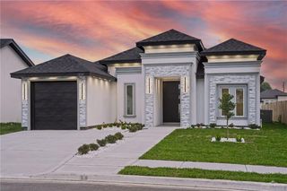 1220 E Evergreen Avenue, San Juan, TX 78589