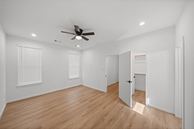 1408 Enid St C, Houston, TX 77009