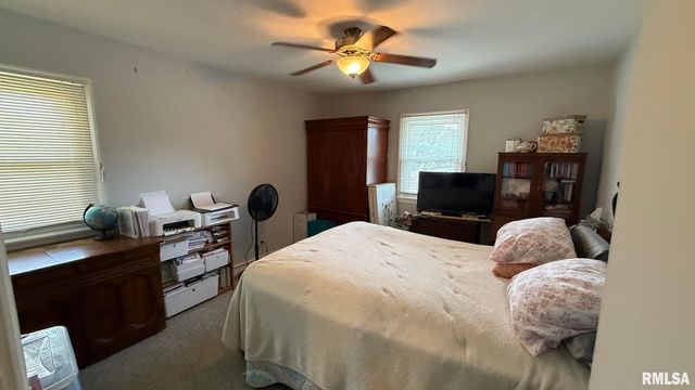 69 NOTTINGHAM Road, Springfield, IL 62704