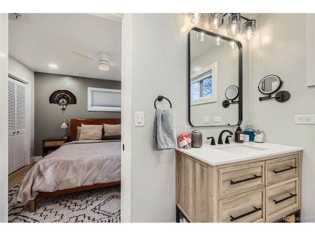 1140 S Elm St, Denver, CO 80246