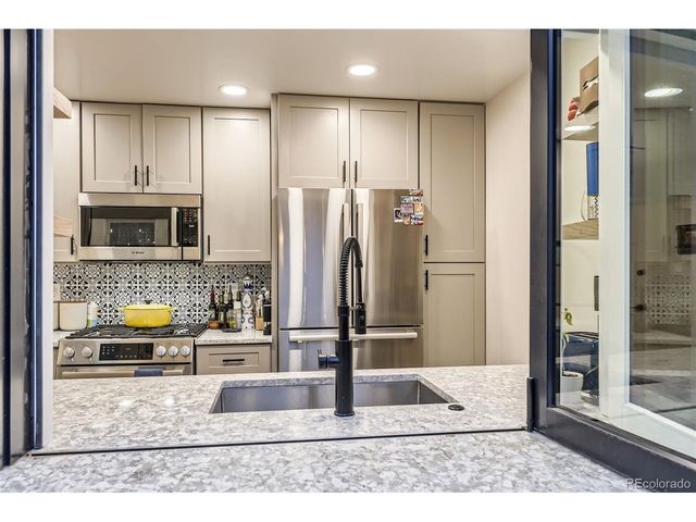 1140 S Elm St, Denver, CO 80246
