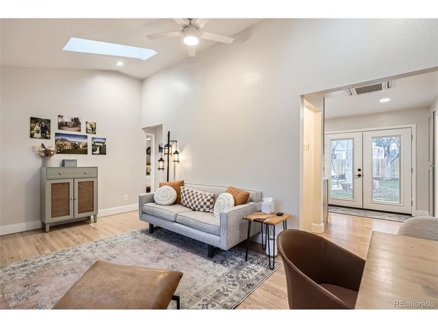 1140 S Elm St, Denver, CO 80246