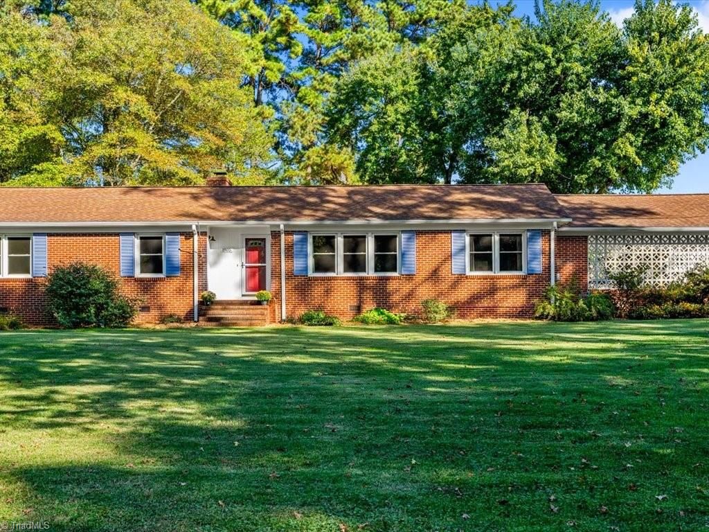 1905 Cardinal Crest SE Road, Greensboro, NC 27406