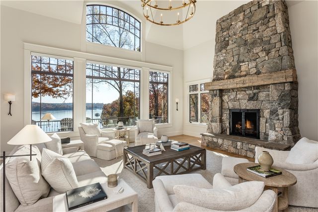 117 E Fort George Way, Sunset, SC 29685