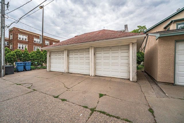 2895 James Avenue S 4, Minneapolis, MN 55408