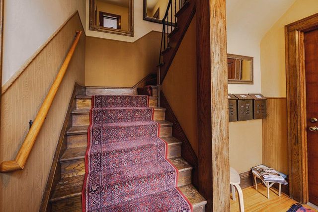 2895 James Avenue S 4, Minneapolis, MN 55408