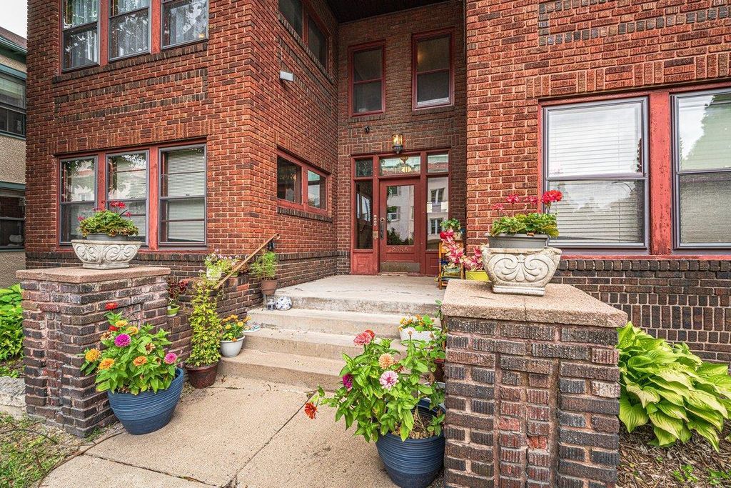 2895 James Avenue S 4, Minneapolis, MN 55408 — photo 3